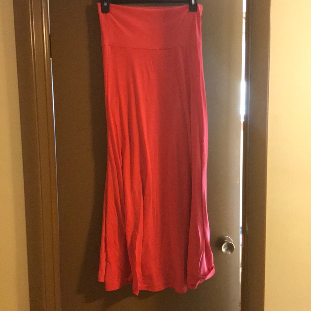 Long skirt